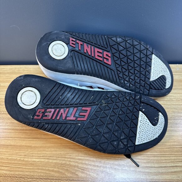 Vintage Etnies‎ Callicut Men's US 9.5 White Chunky Skate Shoes Y2K Trashed Worn - Picture 4 of 8